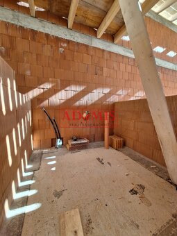 Predáme bungalov 4izbový Košice - Šaca 135m2,tep.čerpadlo,re - 13