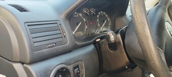 Predám škoda Octavia tour combi 1.6 benzín 2007 - 13