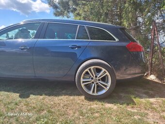 Opel insignia ST 2.0 CDTI      81kw - 13