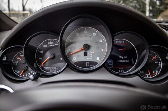 Porsche Cayenne S 4.8 Tiptronic S, 294kw, A8, 5d. - 13