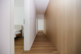 NA PREDAJ- EXKLUZÍVNY- 5 - IZBOVÝ RODINNÝ DOM, MALÁ IDA - PA - 13