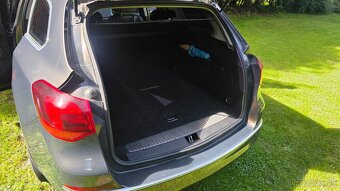 PREDÁM OPEL ASTRA J (2013) - 1.7 CDTI - SPOĽAHLIVÝ NAFŤÁK - 13