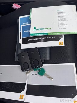 Renault Megane 1.6 16v - 13