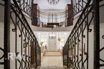 REWIN I Majestátny rodinný dom s investičným potenciálom - 13