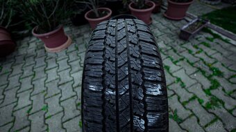 Bridgestone 265/65 R17 - 13