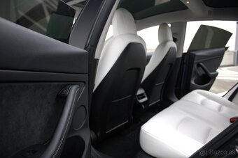 Tesla Model 3 Performance 82kWh 512k AWD - 13