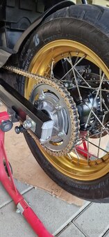 Suzuki V Strom DL 650 XT - 13