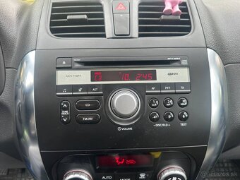 Suzuki SX4 1.6 GS AAC Urban Line - 13