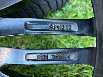 BMW g30 styling 664M black R19 - 13