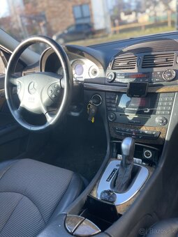 Mercedes-Benz E270 w211 - 13