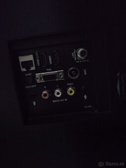 Toshiba Smart TV 48" - 13