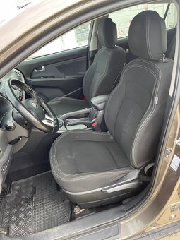 Kia Sportage 2.0crdi 100kw 4x4 automat - 13