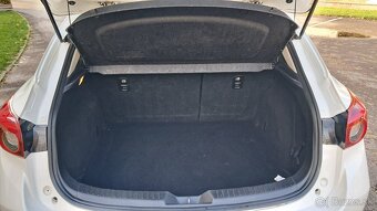 Mazda 3 skyactive automat, kamera jazdných pruhov - 13