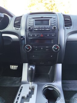 Kia Sorento 2.2 CRDi A/T 4x4 - 13