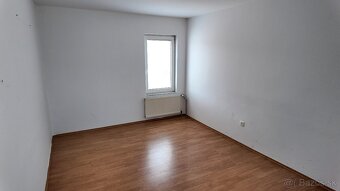 3-izbový nebytový priestor - vhodné na bývanie, Športová ul. - 13