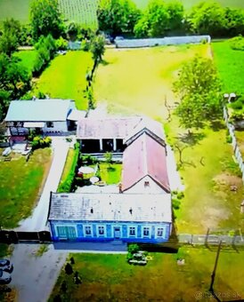 Novostavba rodinného domu, luxusná - 13