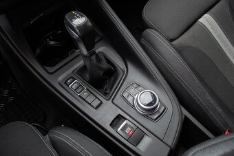 BMW X1 sDrive 18i Advantage A/T - 13
