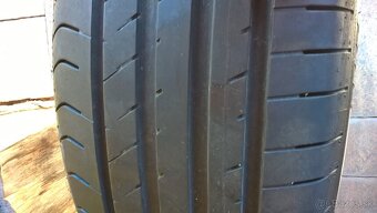 LETNÉ 215/55 R17 BRIDGESTONE 2018a19 FULDA 2021 OD 15€/kus - - 13