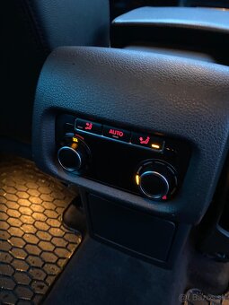 Volkswagen Sharan 2.0 TDi DSG HIGHLINE - 13