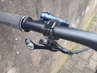 SPECIALIZED Stumpjumper EVO S4(L) 29" Top stav - 13