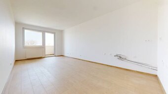 Štýlový 1-izbový byt 41 m2 + 5 m2 balkón - Nová Dukelská - 13