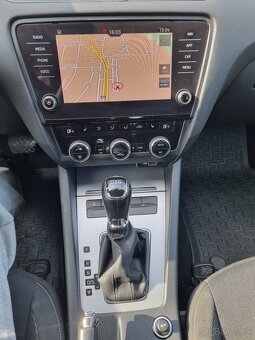 Octavia 3 facelift combi 1.6Tdi  DSG NAVI - 13