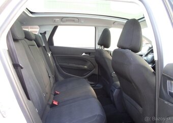 Peugeot 308 SW 1.2 e-THP - 13