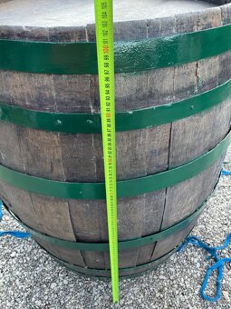 Predám starý veľký dubový sud objem 408l - 13