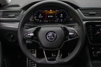 Škoda Superb 2.0 TDI DSG Style - 13