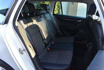 Škoda Octavia Combi 2.0 TDI Style DSG 12.600,- EUR - 13