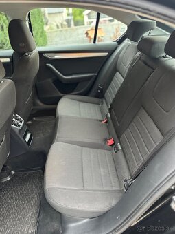 Octávia III 1.6tdi Elegance Kessy - 13
