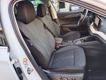Škoda Octavia 4 iV Combi 1.4TSI 150kW DSG - záruka Autodraft - 13