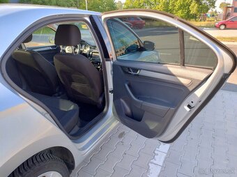 Predám Škoda Rapid Style 1.4 TSI 92 kW 7-stup. automat. - 13