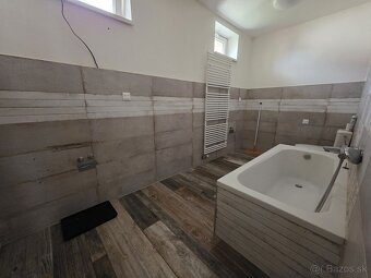 Na predaj rodinný dom po rekonštrukcii v obci Čečejovce - 13