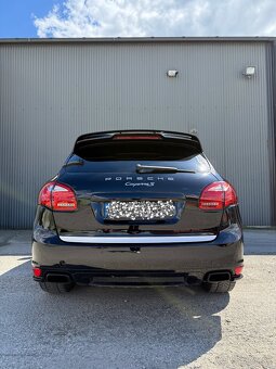 PORSCHE CAYENNE - 13