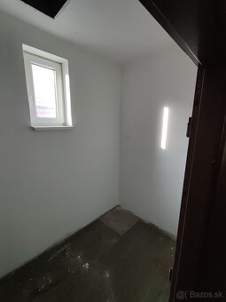 Rodinný dom Brusno - predaj - 13