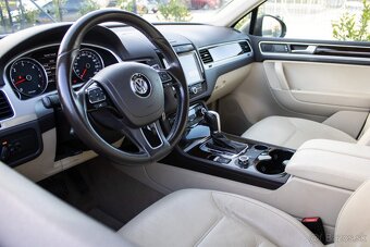 Volkswagen Touareg 3.0 TDI - 13