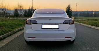 Tesla Model 3 Long Range 360kw 4x4 odpocet DPH , v zaruke - 13