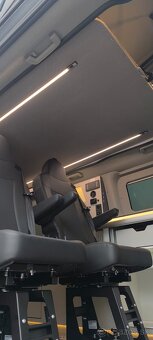 Ford transit TOURNEO. 2.0 diesel LONG - 13