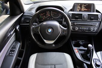 BMW 116i z roku 2011 - 13
