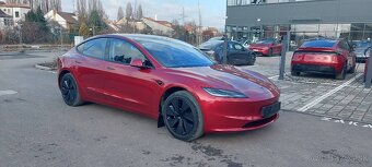 Tesla 3-letné originálne pneumatiky Michelin e Primacy 235. - 13