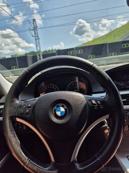 BMW E91 318 BENZÍN 105KW M6 2009 FACELIFT - 13