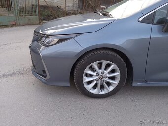 Toyota corolla 1.5 vvti 92kw 2023 - 13