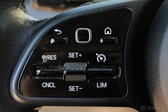 Mercedes-Benz GLB 180d A/T - 13