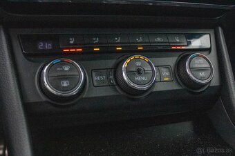 ŠKODA SUPERB Combi 2.0 TDI 190k 4x4 DSG 2016 - 13