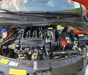 Predám Peugeot 208 1.2l 44000.km - 13