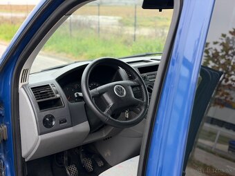 Volkswagen T5 Transporter 2.5 TDI 96kw 9 miestny - 13
