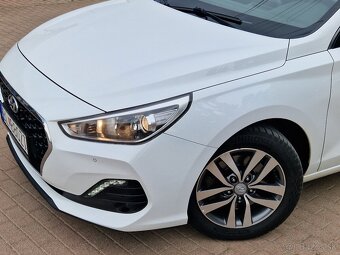 Hyundai i30 1,6 CRDi 85kw 2020, SK auto - 13