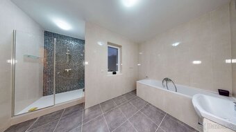 Ponúkame na prenájom moderný 6 izbový dom v Rakúsku. - 13