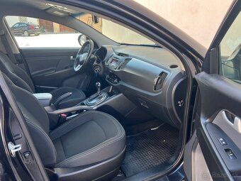 Kia Sportage 2.0 CRDI 100kw 4x4 AWD Automat - 13